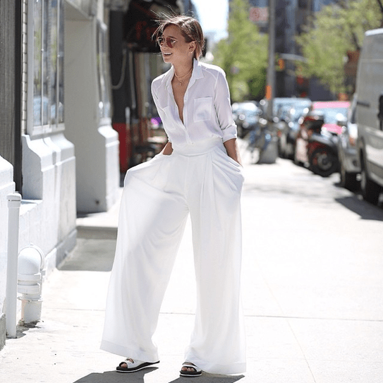 white-wide-pants