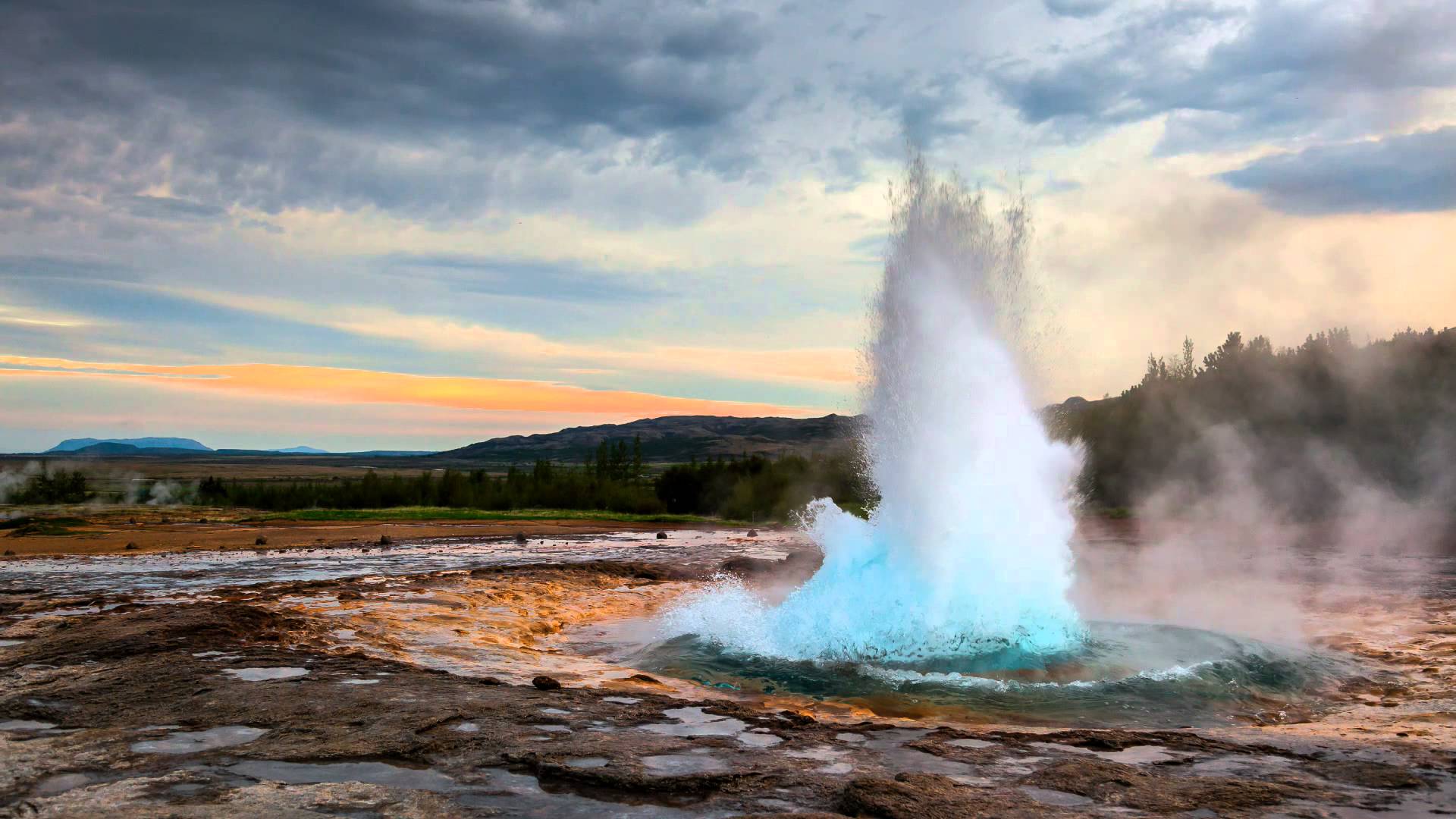 iceland geyser