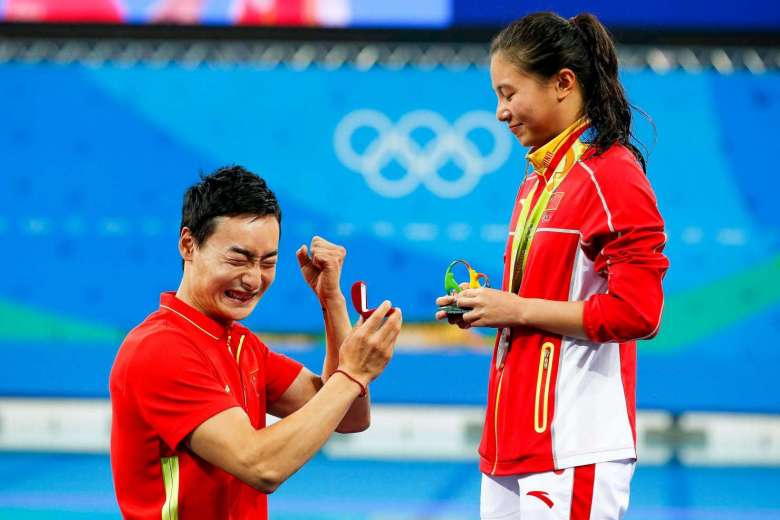 chinese marriage proposal podium