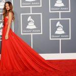 10-rihannas-most-iconic-red-carpet-dresses-8