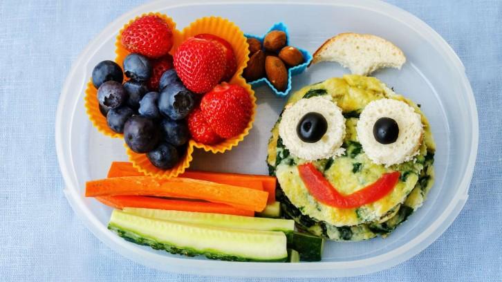 healthy food kids, three colors